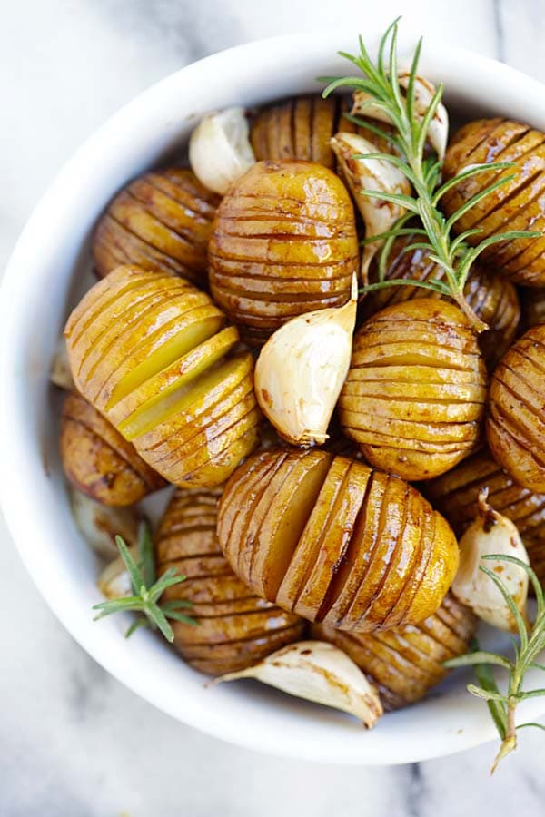 Easy and delicious homemade hasselback roasted potatoes with honey balsamic and garlic.